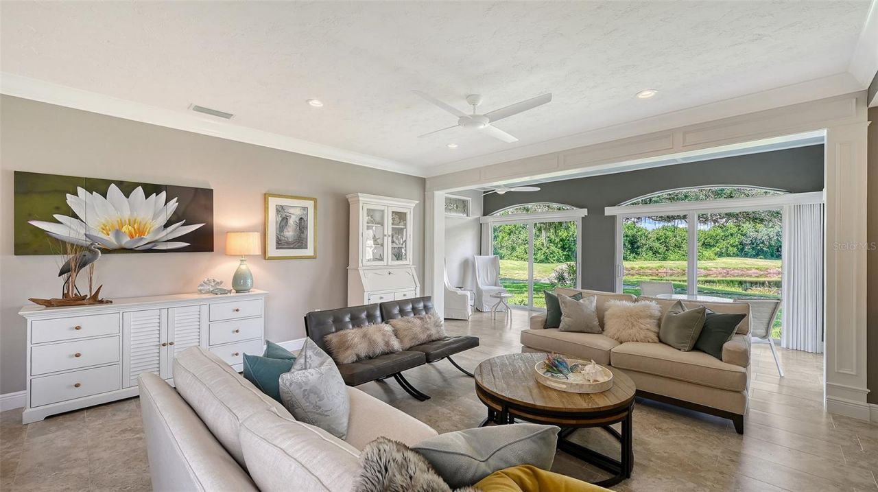 3407 Hadfield Greene, Unit 13, Sarasota, FL 34235 Photo
