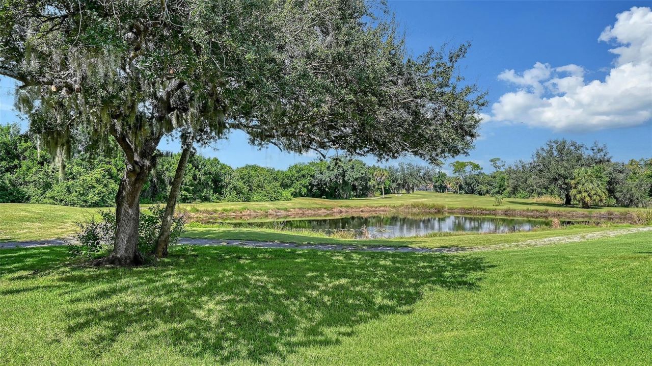 3407 Hadfield Greene, Unit 13, Sarasota, FL 34235 Photo
