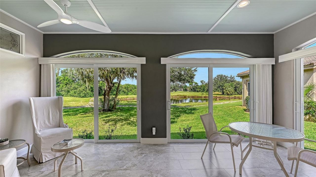 3407 Hadfield Greene, Unit 13, Sarasota, FL 34235 Photo