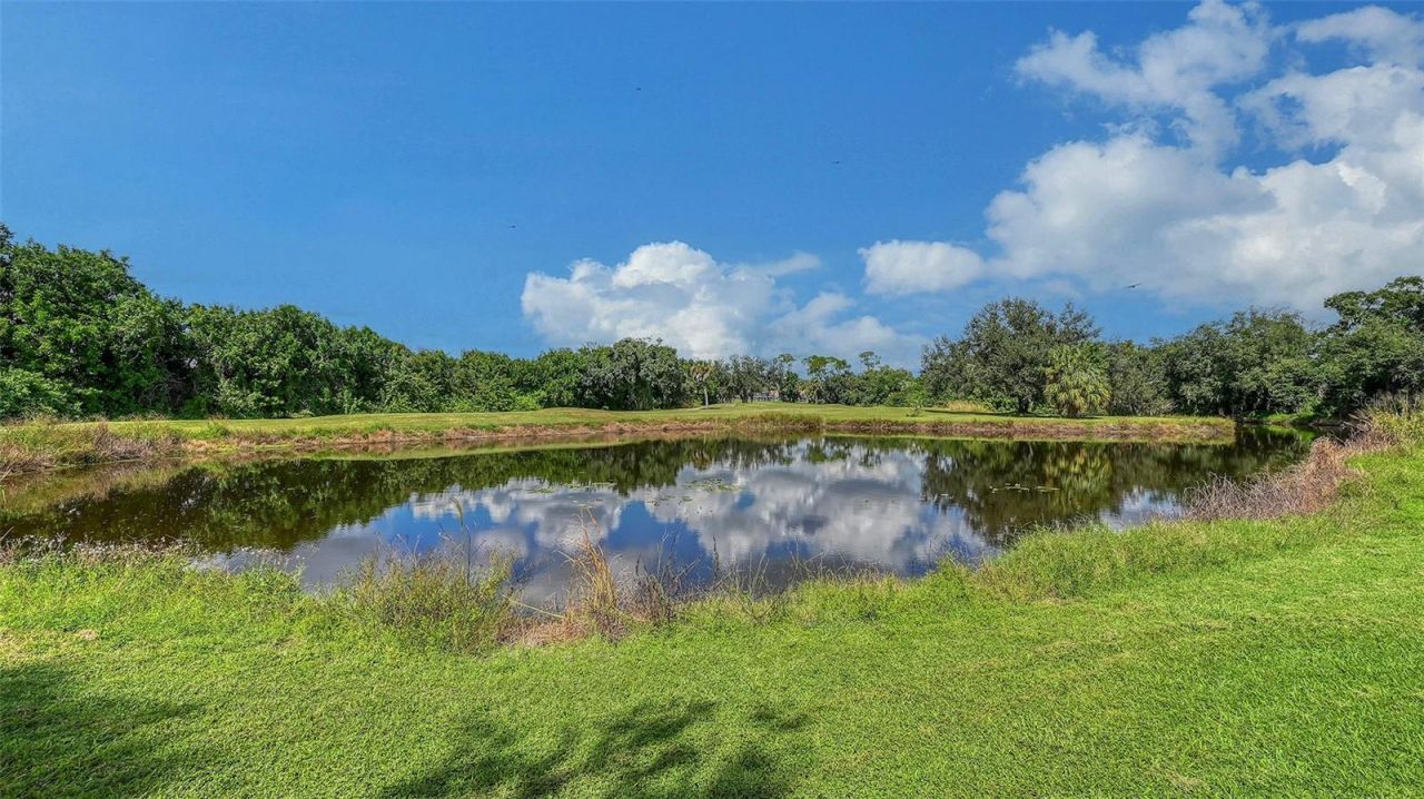 3407 Hadfield Greene, Unit 13, Sarasota, FL 34235 Photo