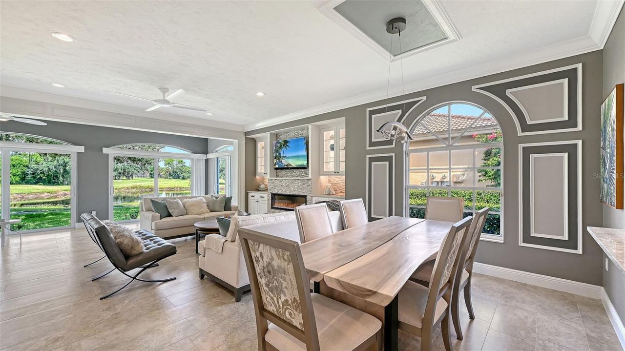 3407 Hadfield Greene, Unit 13, Sarasota, FL 34235 Photo