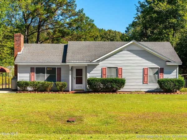 1379 Speight Drive , Greenville, NC 27834