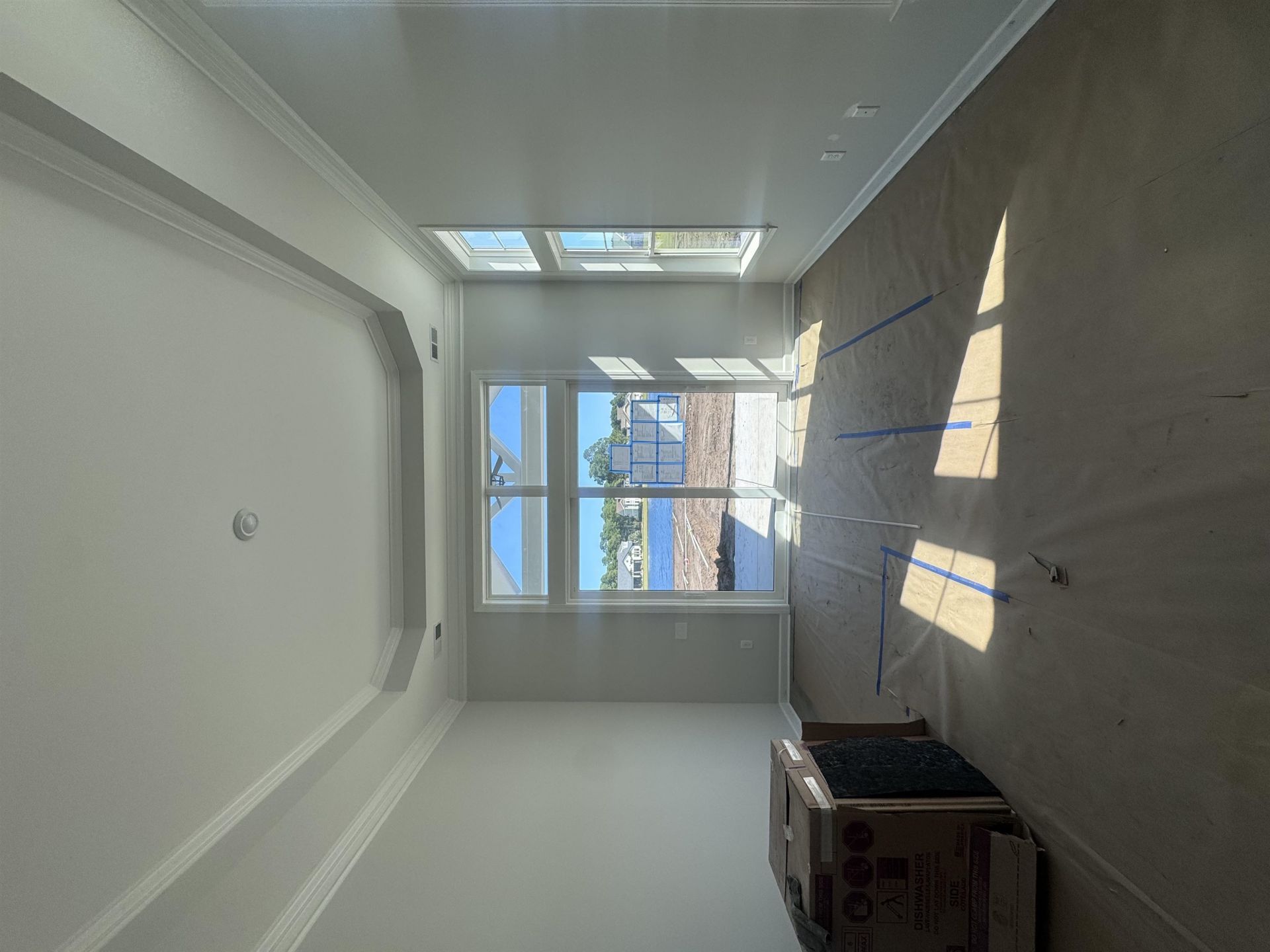 437 Starlit Way  Photo 4