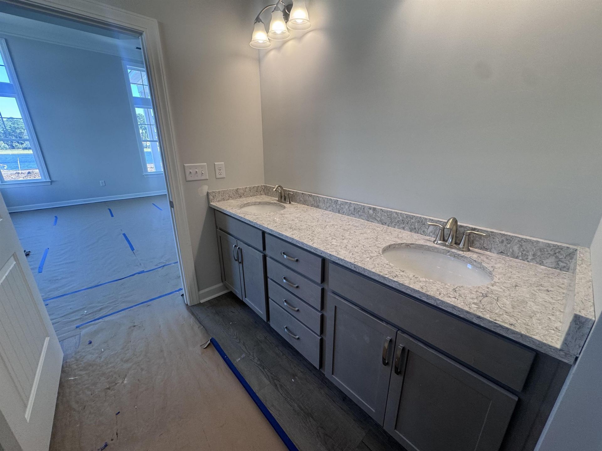 437 Starlit Way  Photo 6