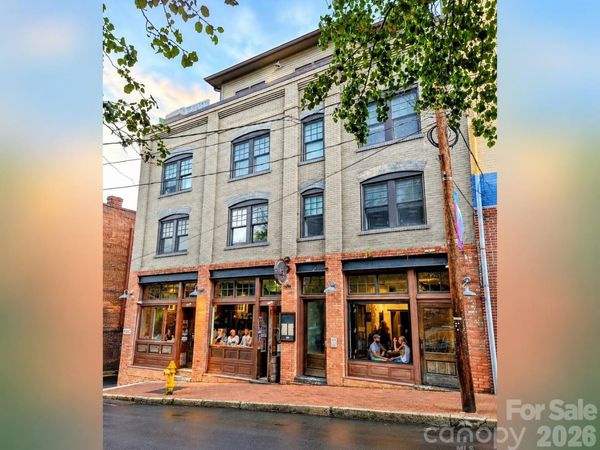 5 Walnut Street , Asheville, NC 28801