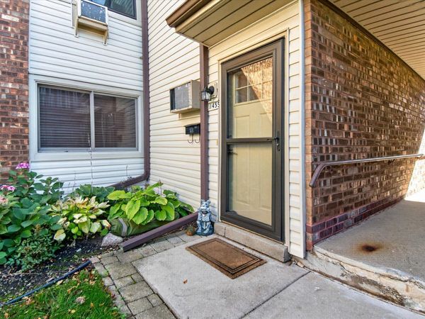 1455 30th Ave, Unit 205, Kenosha, WI 53144