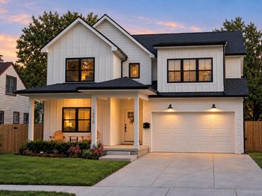 1215 W Windemere Avenue, Royal Oak, Mi 48073