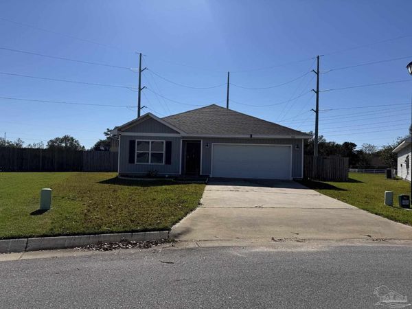 5919 Laurel Oak Dr, Pensacola, FL 32526