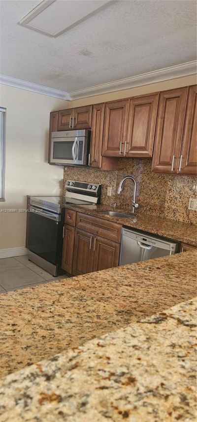 280 Racquet Club Rd , Unit 103, Weston, FL 33326 Photo