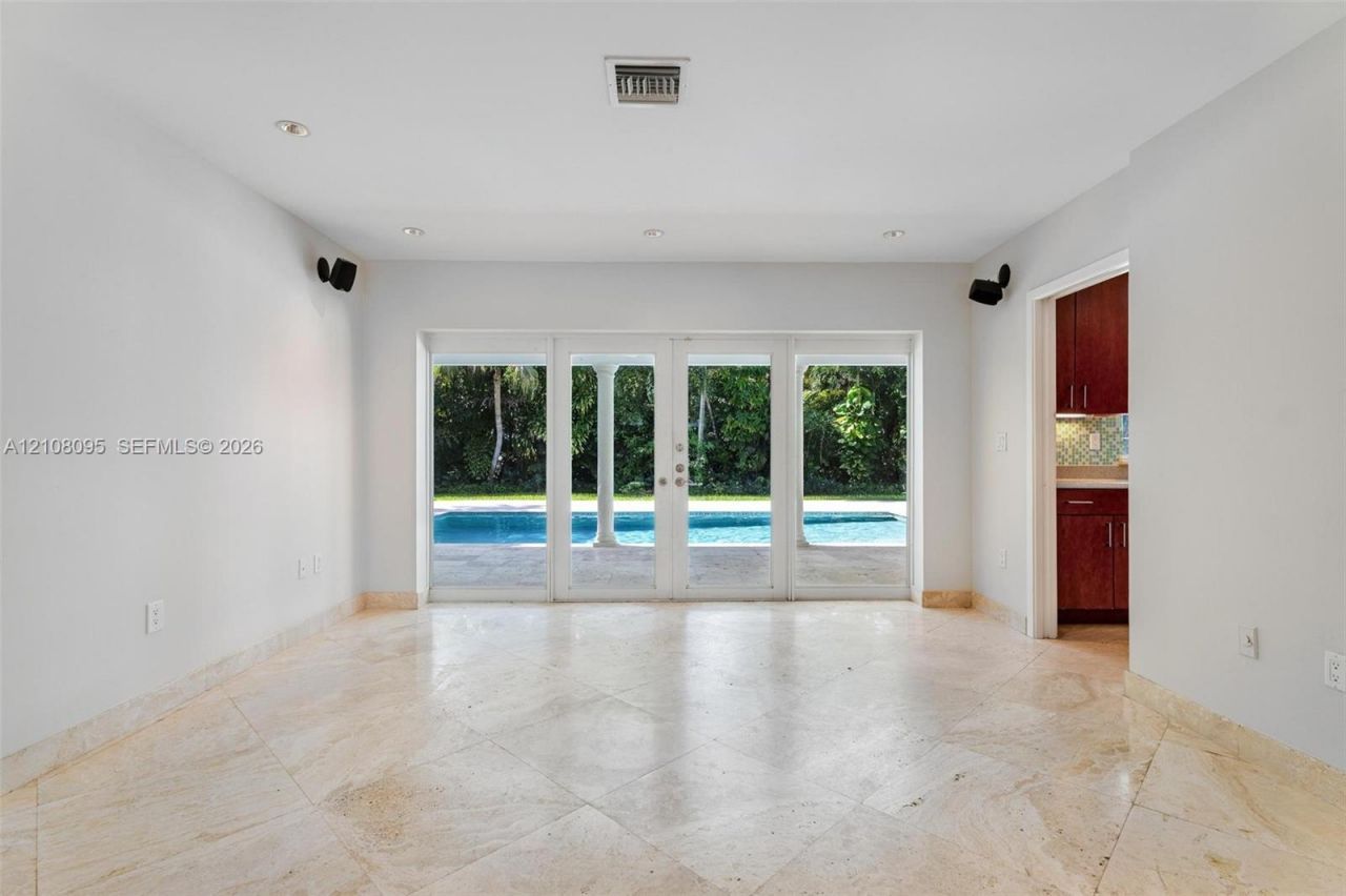 7440 SW 126th St , Pinecrest, FL 33156 Photo