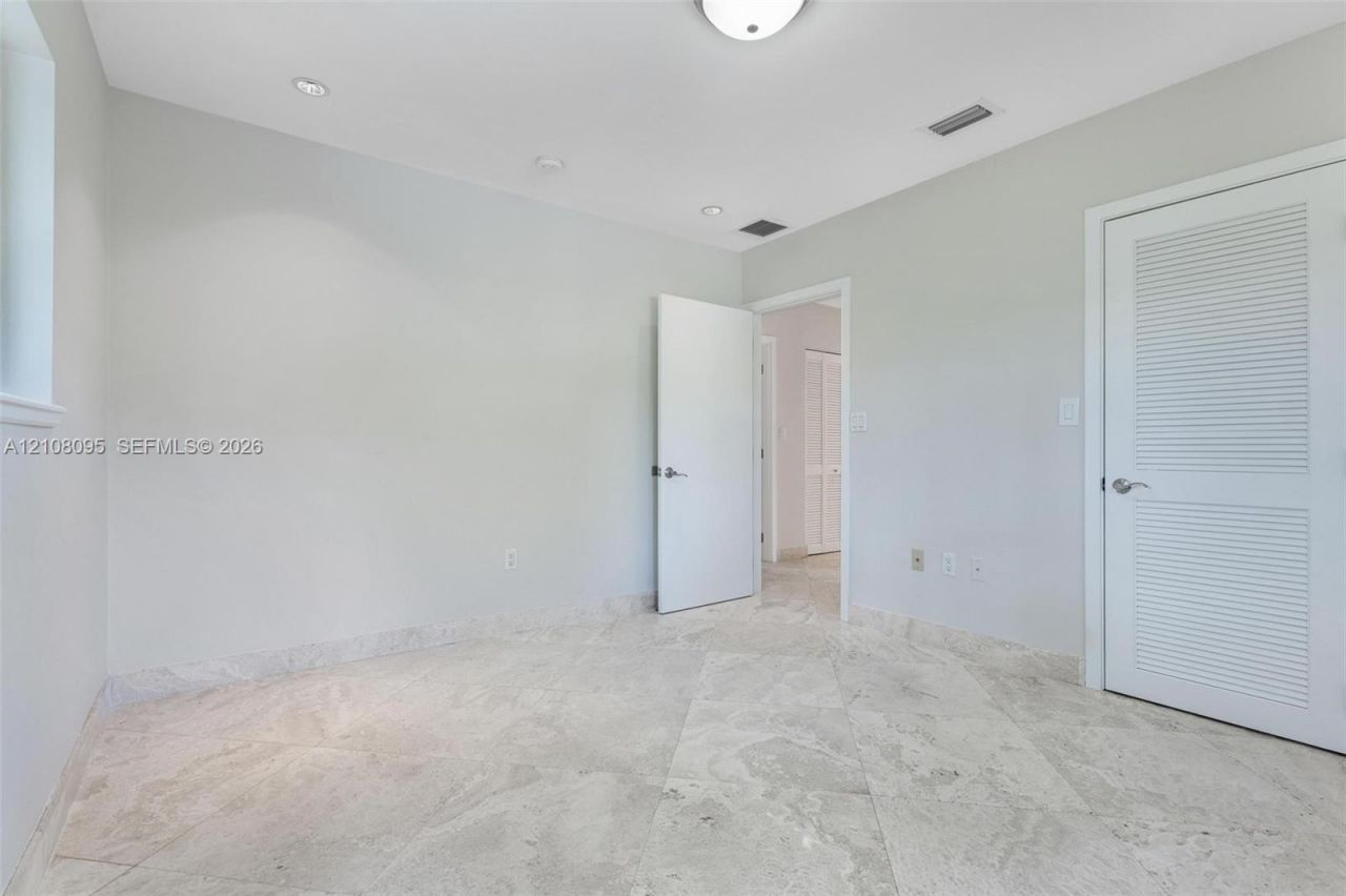 7440 SW 126th St , Pinecrest, FL 33156 Photo