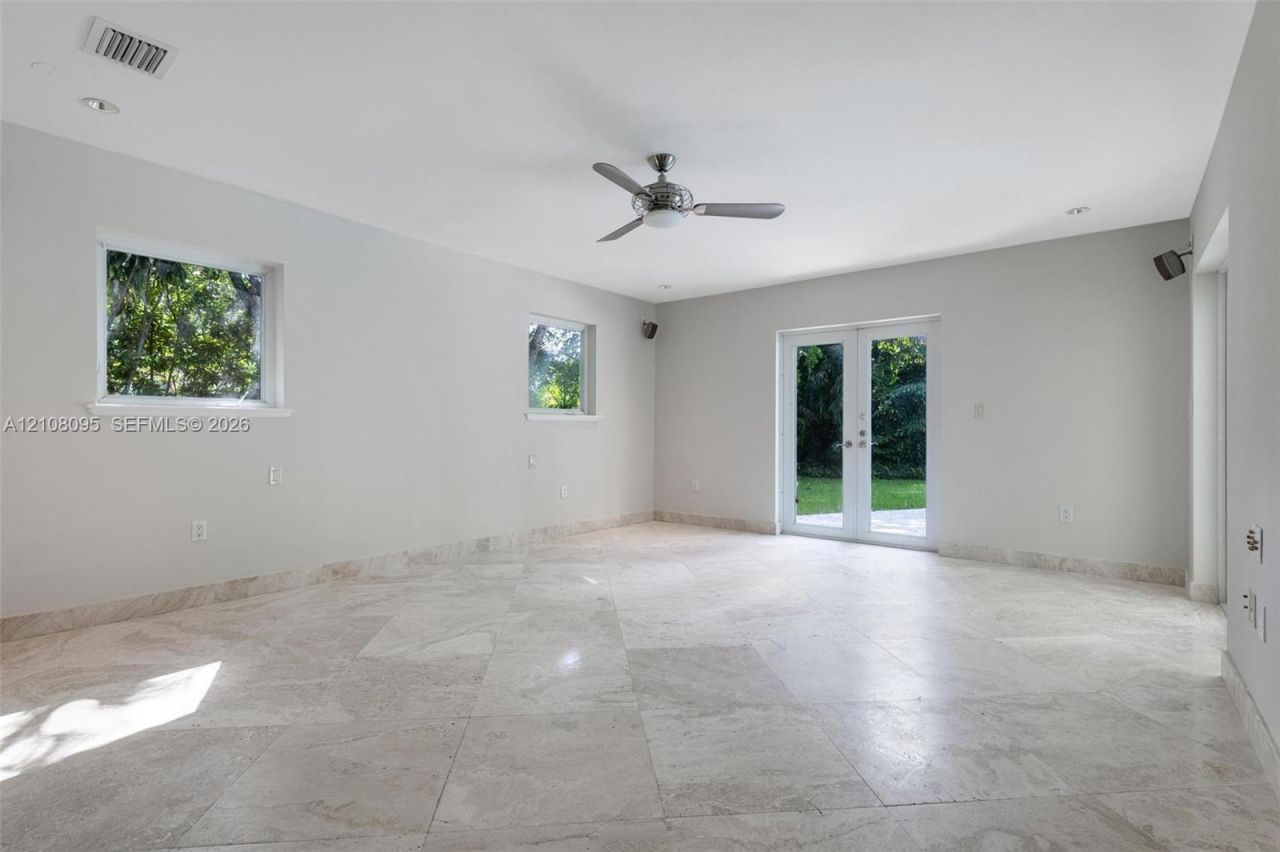 7440 SW 126th St , Pinecrest, FL 33156 Photo