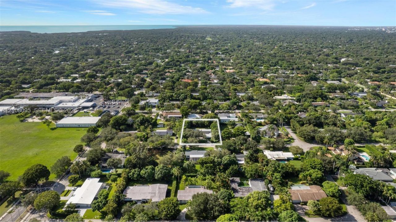 7440 SW 126th St , Pinecrest, FL 33156 Photo