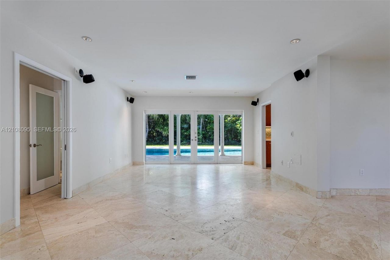 7440 SW 126th St , Pinecrest, FL 33156 Photo