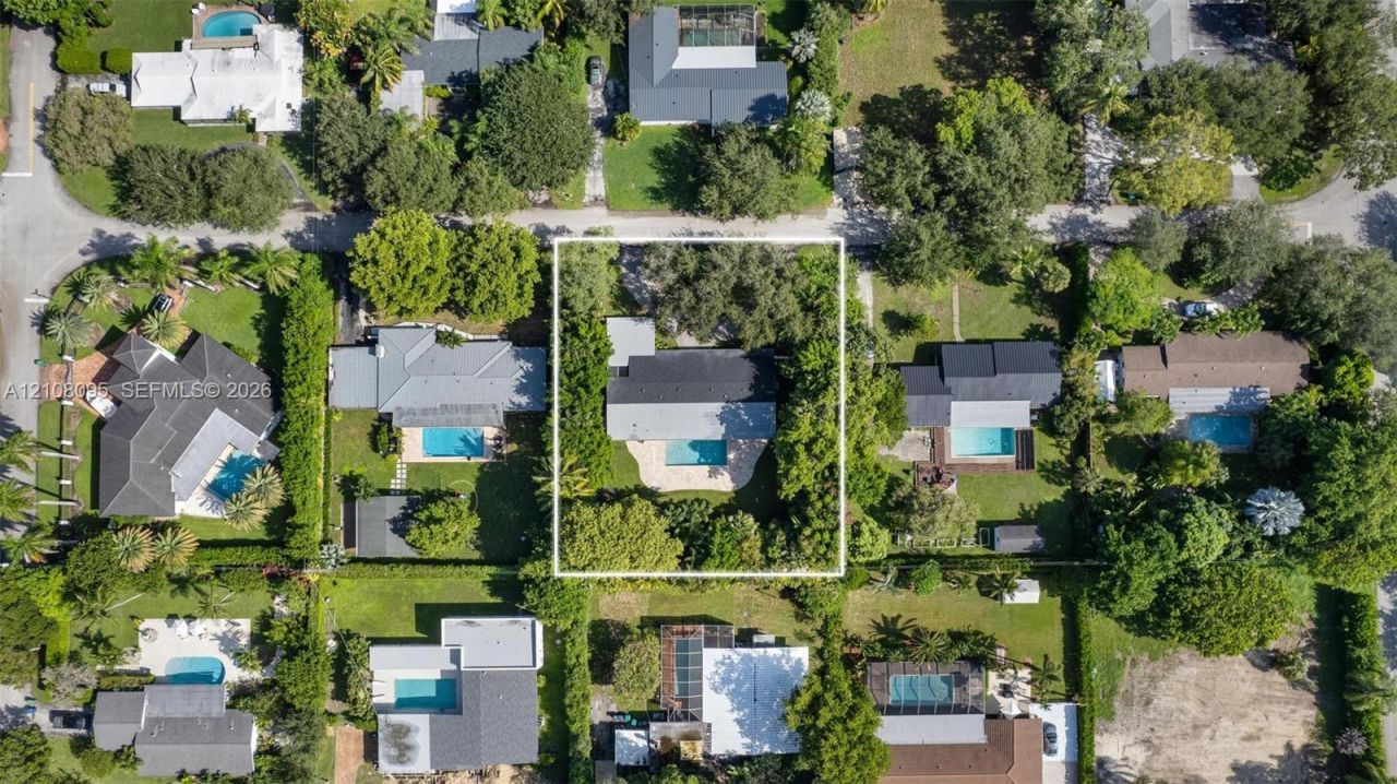 7440 SW 126th St , Pinecrest, FL 33156 Photo