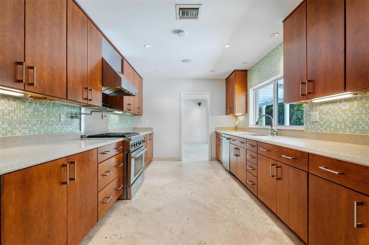 7440 SW 126th St , Pinecrest, FL 33156 Photo