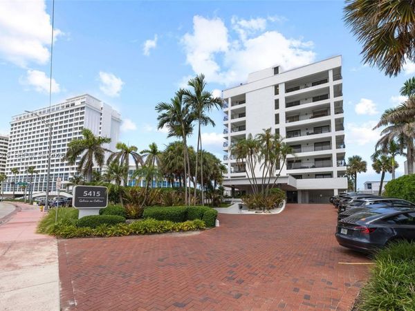 5415 Collins Ave , Unit 202, Miami Beach, FL 33140