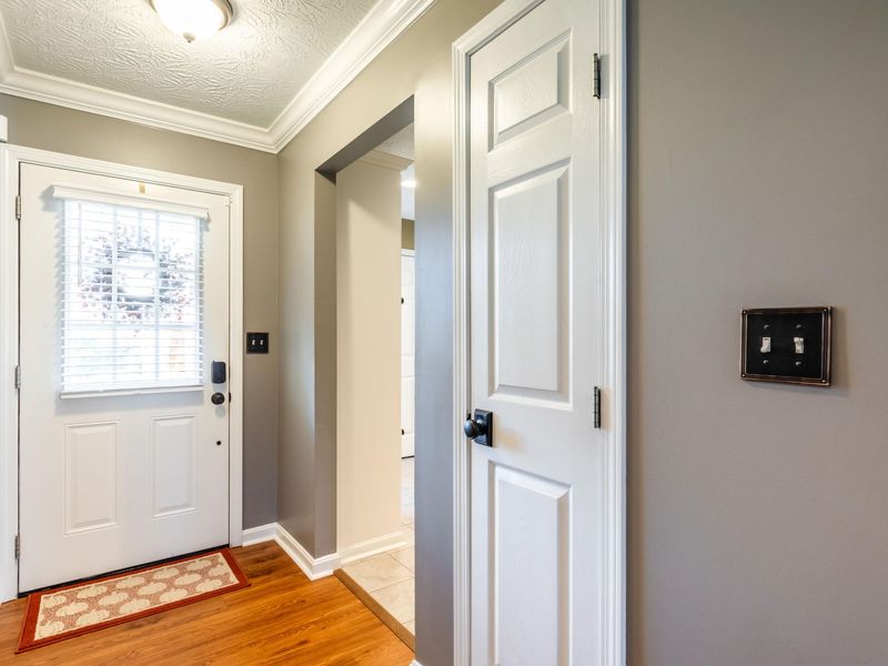 8544 Wiltshire Way, Florence, KY 41042 Photo 4