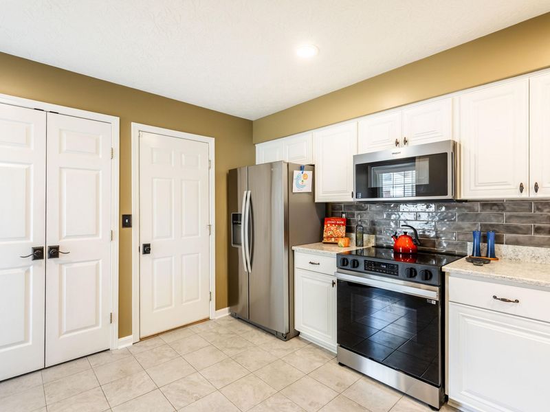 8544 Wiltshire Way, Florence, KY 41042 Photo 7