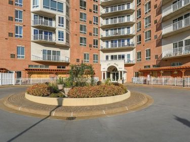 6600 Lyndale Avenue S, Unit 308, Richfield, MN 55423