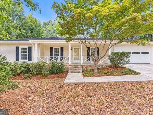 1025 Ridgedale Drive, Lawrenceville, GA 30043