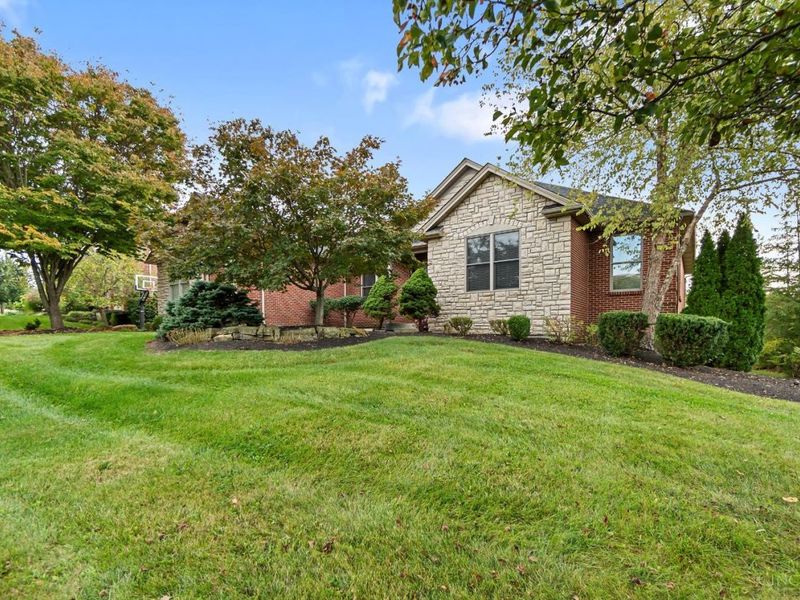 4335 Logsdons Woods Drive, Liberty Township, OH 45011 Photo 2