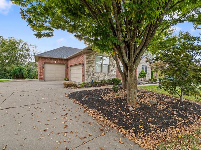 4335 Logsdons Woods Drive, Liberty Township, OH 45011 Photo 3