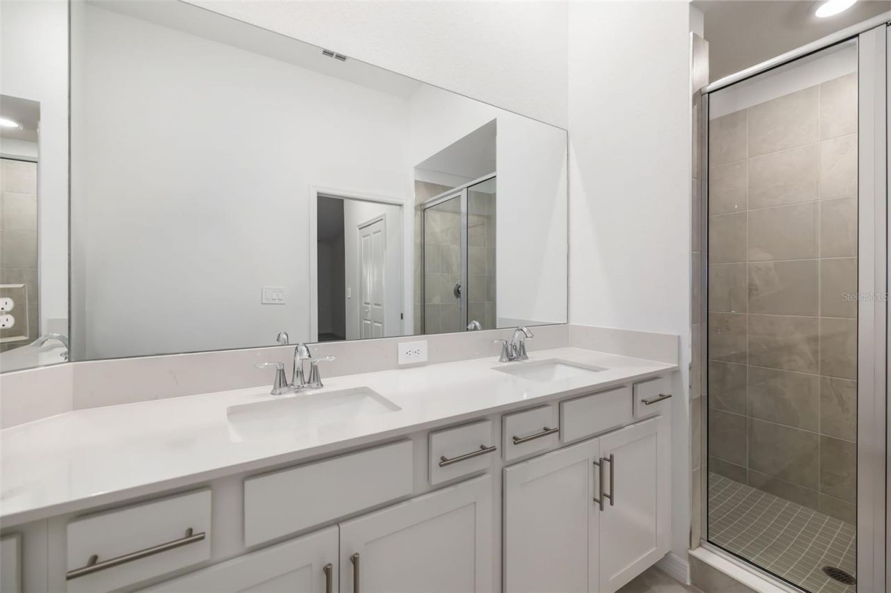 19015 Scallop Loop , Unit 204, Lakewood Ranch, FL 34211 Photo