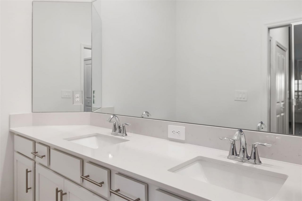 19015 Scallop Loop , Unit 204, Lakewood Ranch, FL 34211 Photo
