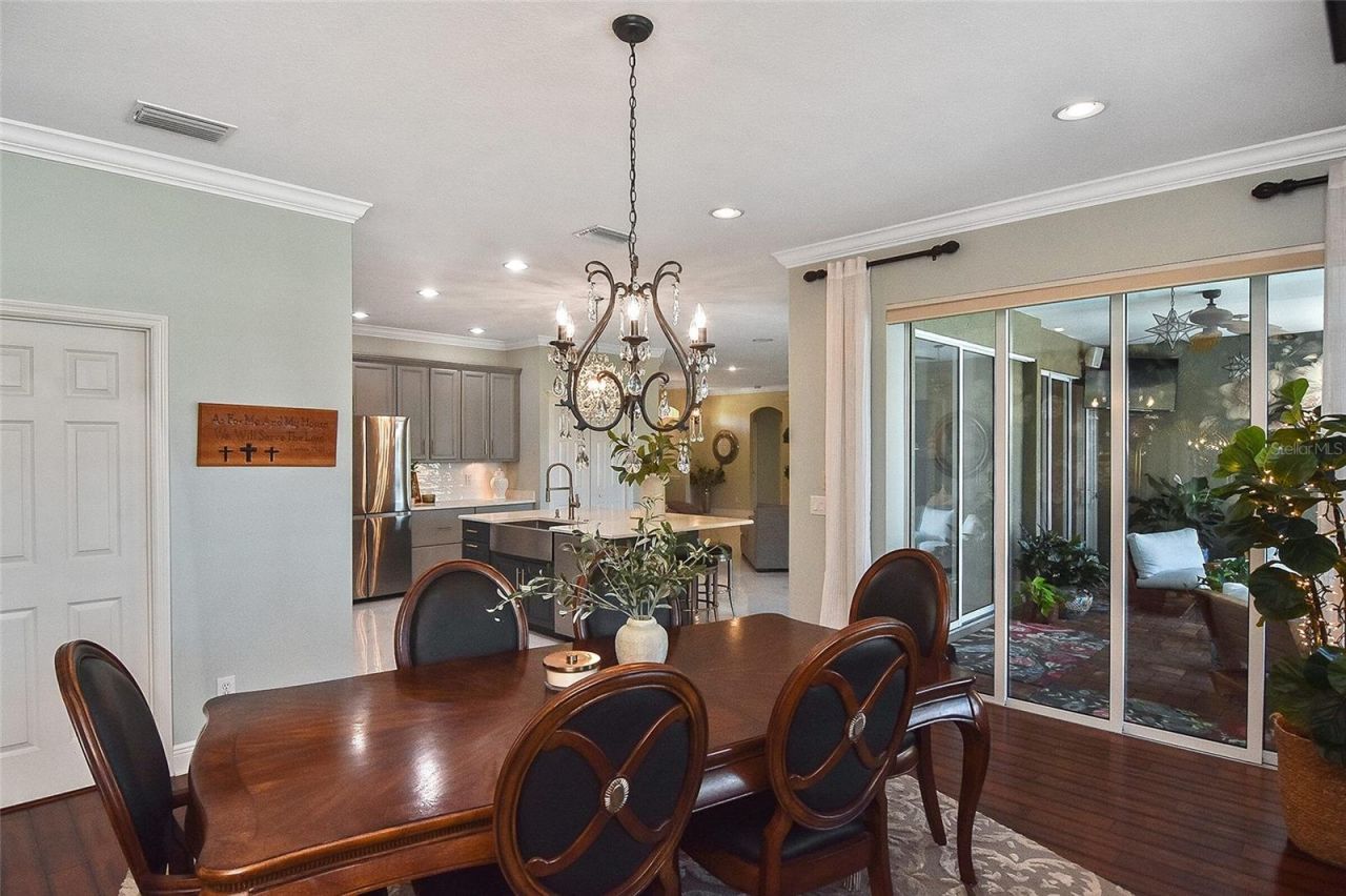 1711 Pinyon Pine Drive, Sarasota, FL 34240 Photo