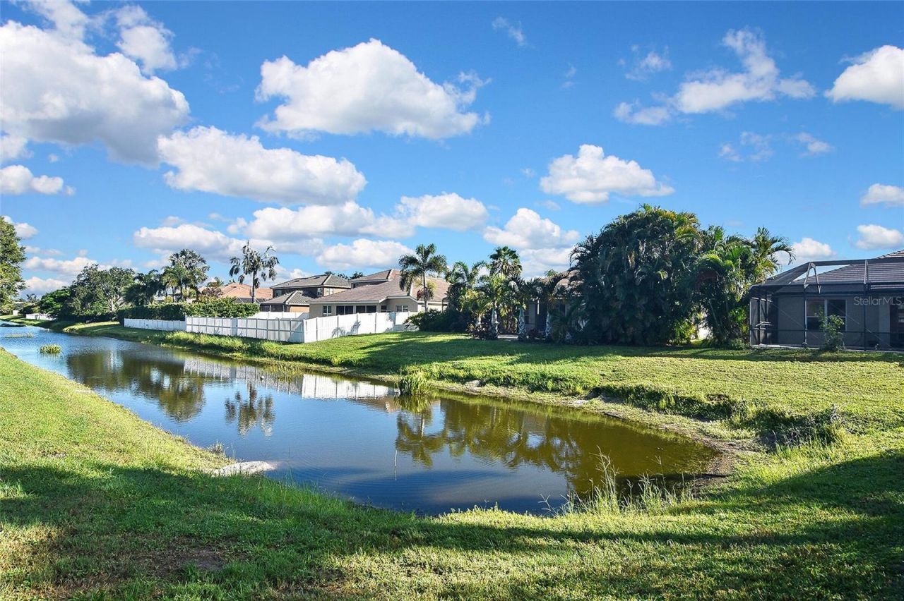 1711 Pinyon Pine Drive, Sarasota, FL 34240 Photo
