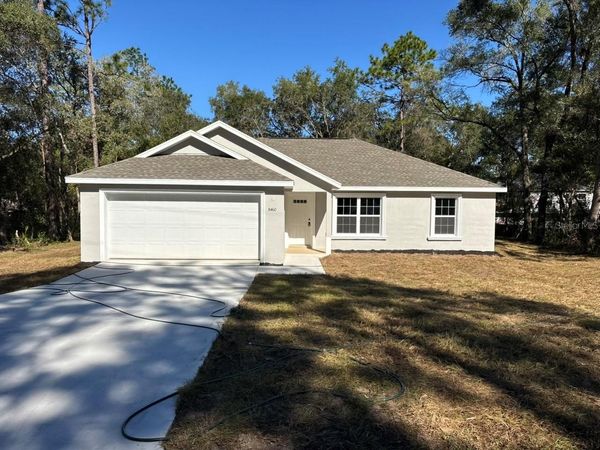 8460 N POCONO DRIVE , DUNNELLON, FL 34434