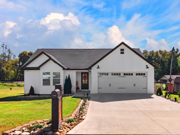 1053 Indian Cave Road, New Market, TN 37820