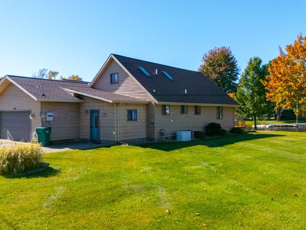 118 Tuscaroras Trail, Prudenville, MI 48651
