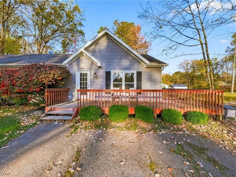 605 Oriole, Roaming Shores, OH 44084 Photo 3
