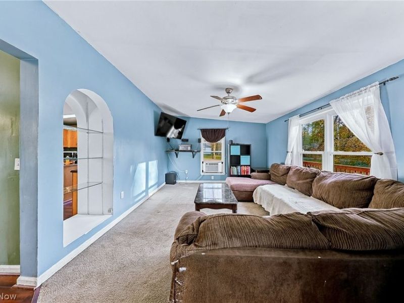 605 Oriole, Roaming Shores, OH 44084 Photo 6