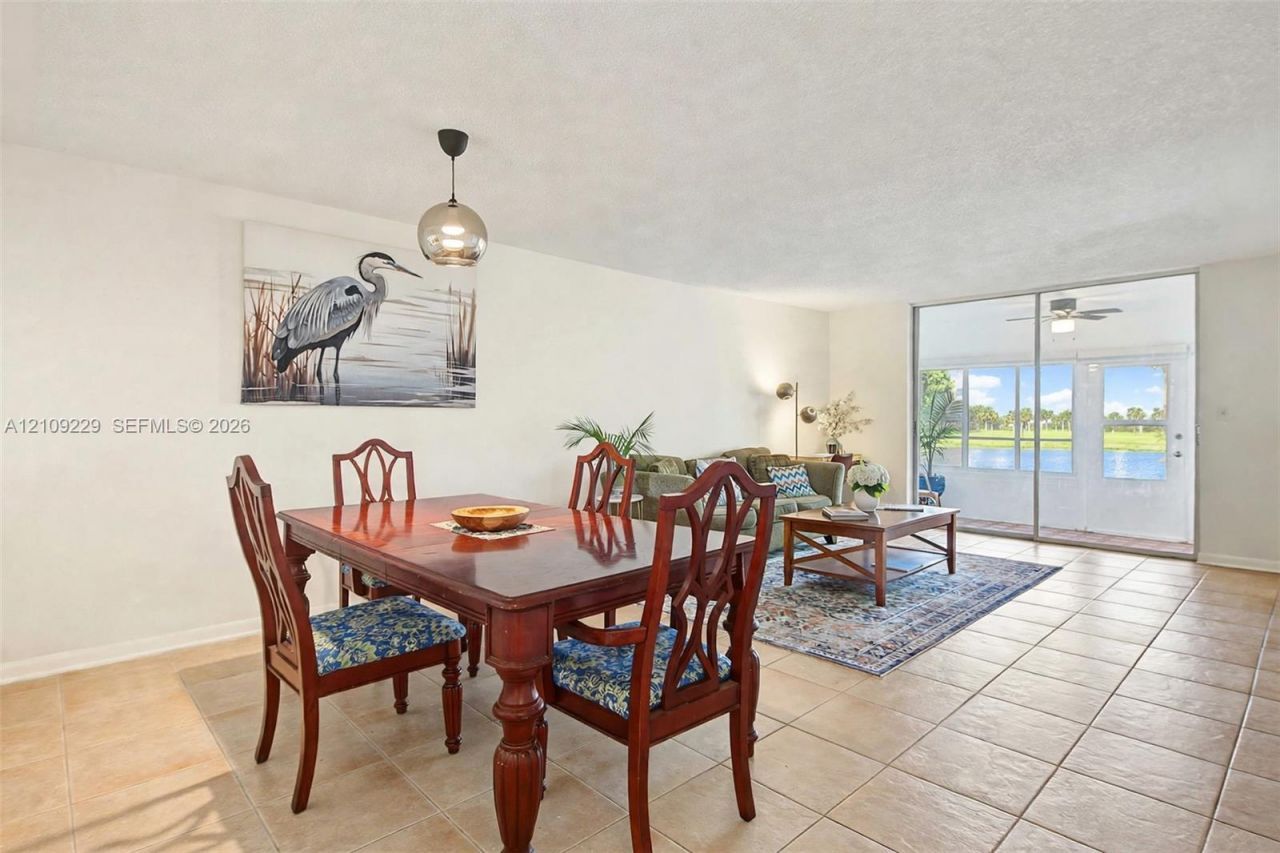 9301 Sunrise Lakes Blvd , Unit 105, Sunrise, FL 33322 Photo