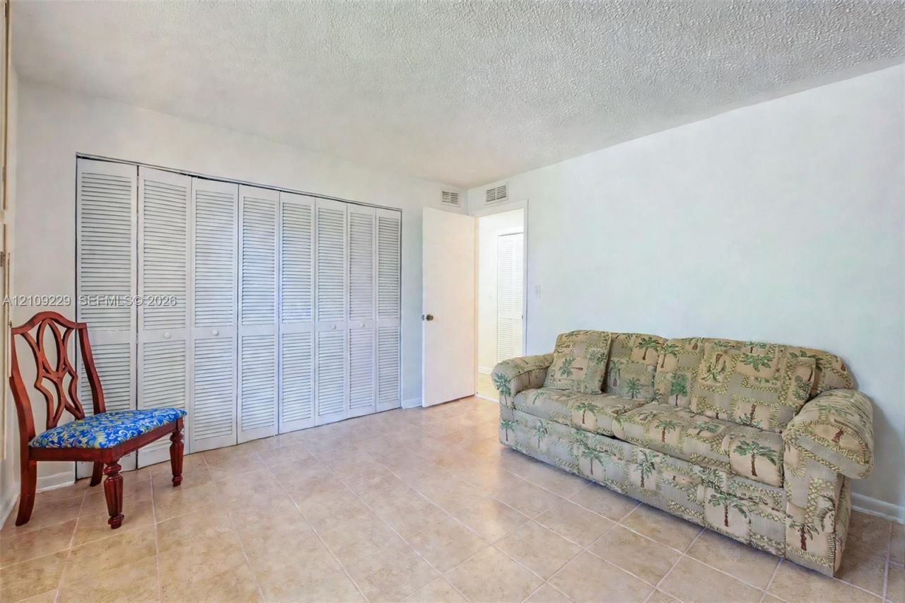 9301 Sunrise Lakes Blvd , Unit 105, Sunrise, FL 33322 Photo