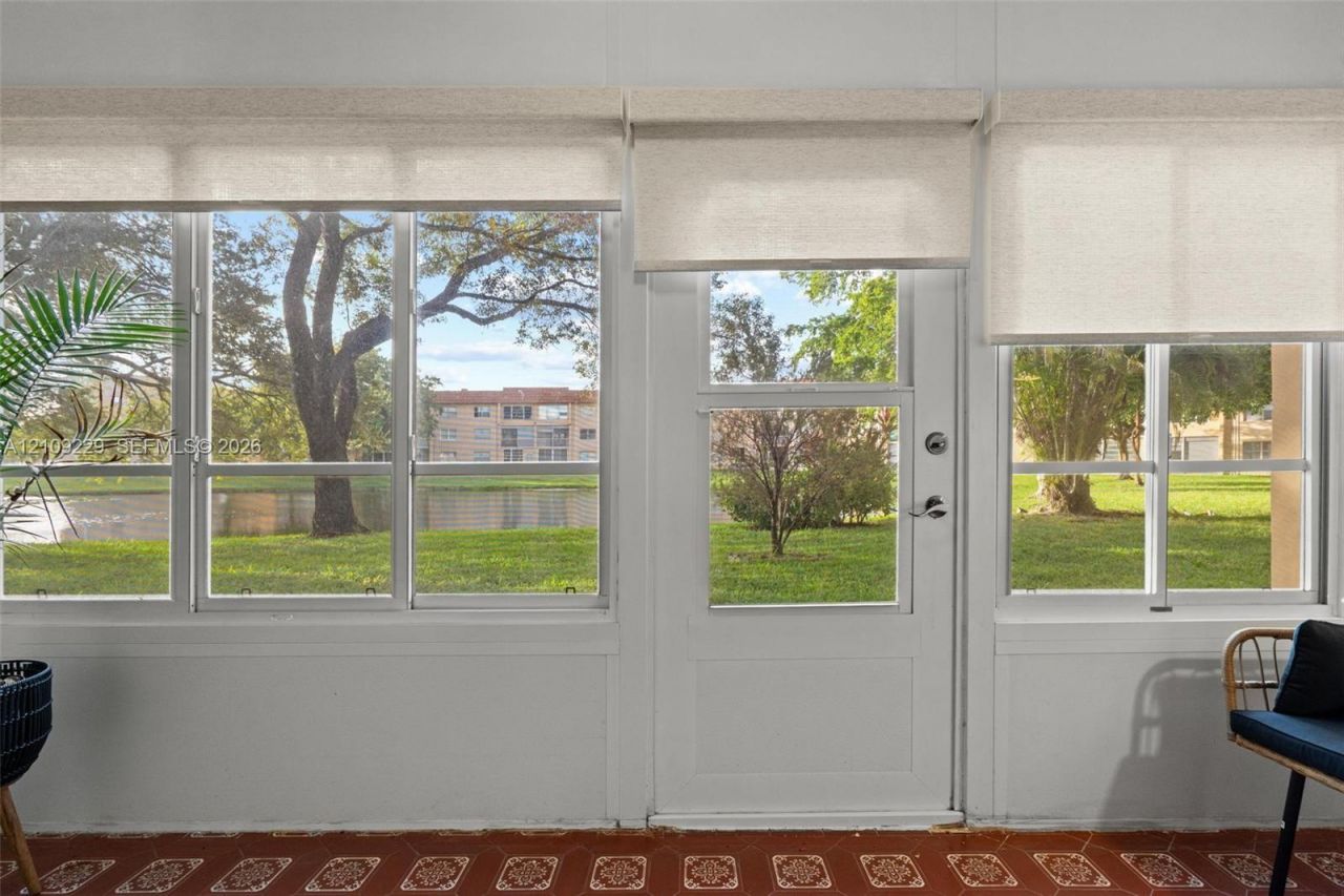 9301 Sunrise Lakes Blvd , Unit 105, Sunrise, FL 33322 Photo