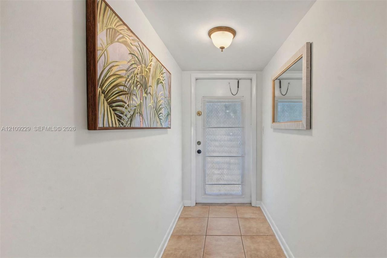 9301 Sunrise Lakes Blvd , Unit 105, Sunrise, FL 33322 Photo