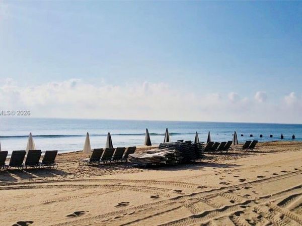 9801 Collins Ave , Unit 8T, Bal Harbour, FL 33154