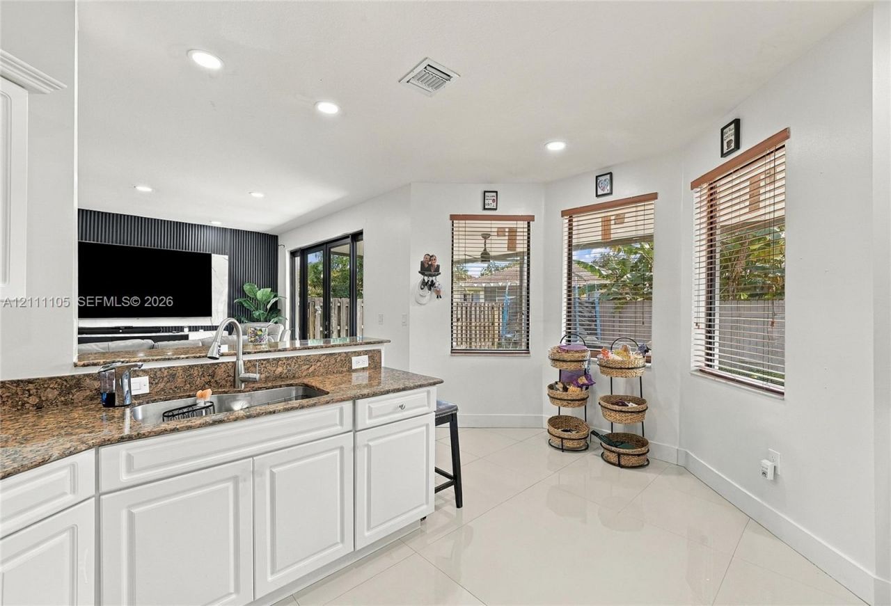 10852 SW 245th St , Homestead, FL 33032 Photo