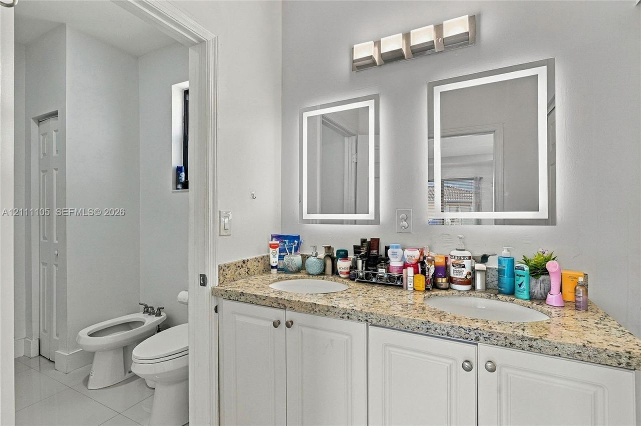 10852 SW 245th St , Homestead, FL 33032 Photo