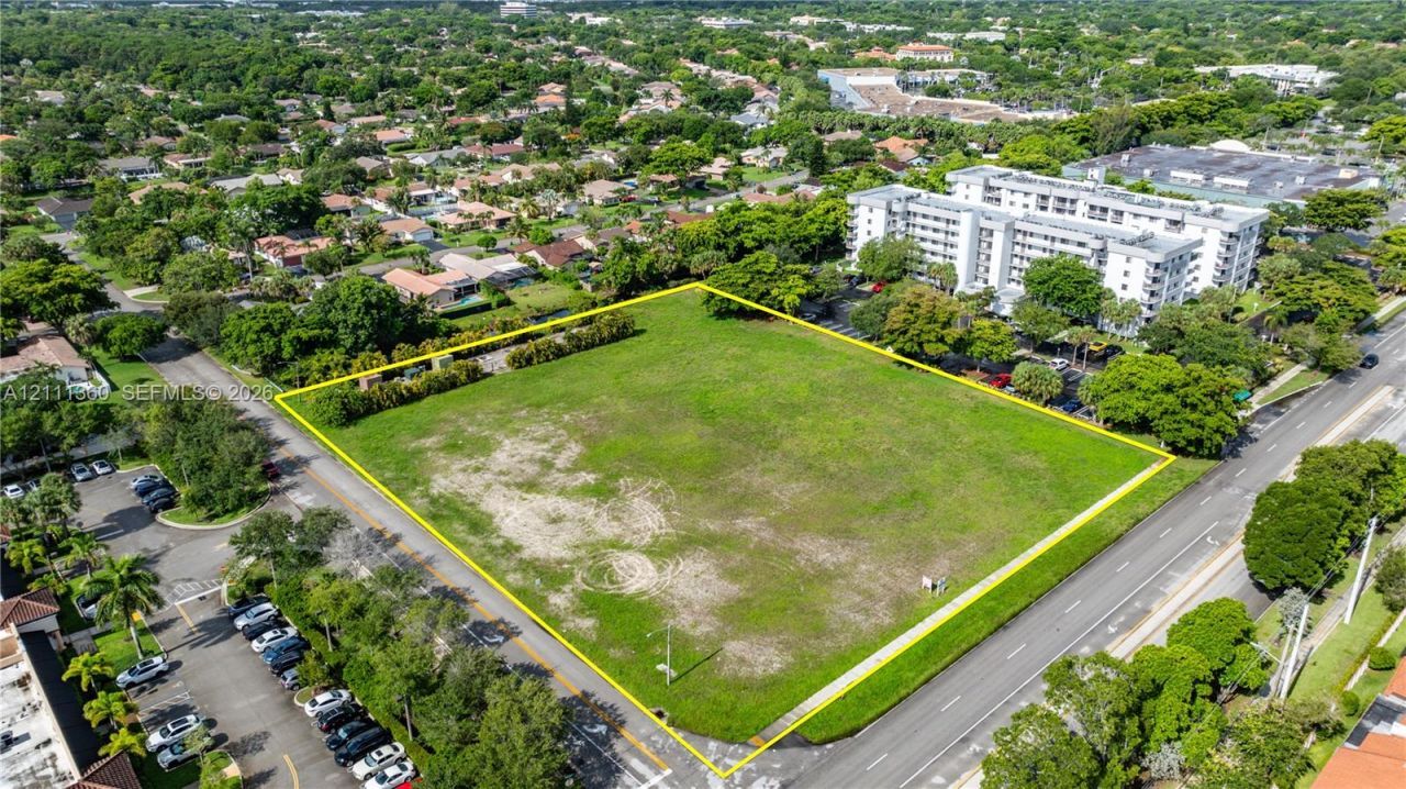 Royal Palm Dr , Coral Springs, FL 33071 Photo