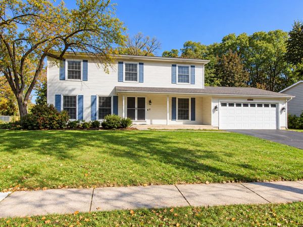 624 Green Oaks Drive , Crystal Lake, IL 60014