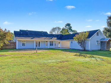 13120 Joycelynn Rd, Walker, LA 70785