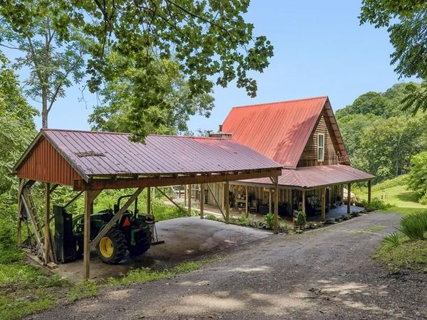 225 Grishom Lane, Granville, TN 38564