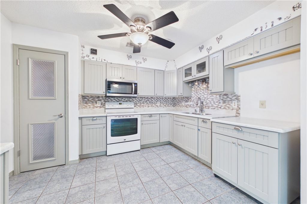 686 Crystal Mist Avenue, Sebastian, FL 32958 Photo