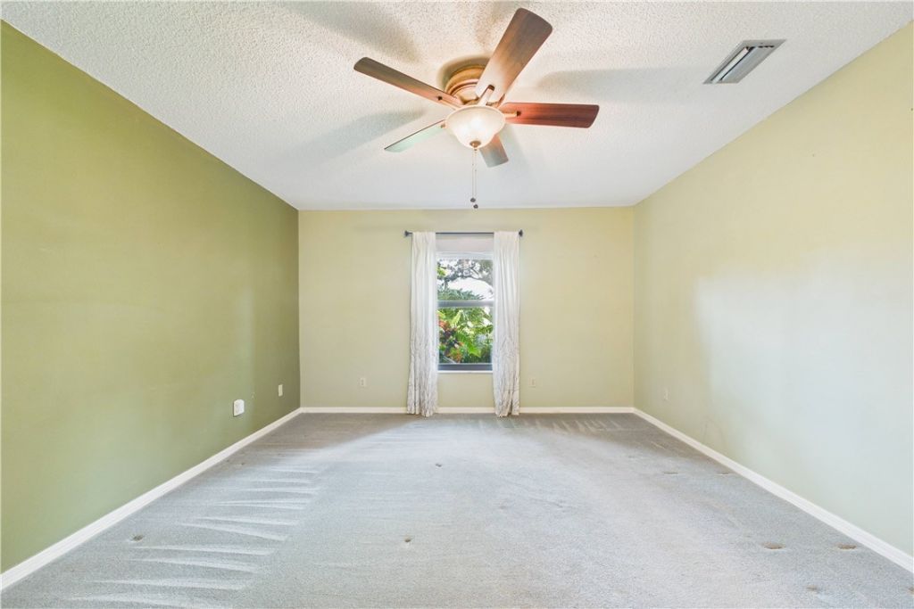 686 Crystal Mist Avenue, Sebastian, FL 32958 Photo