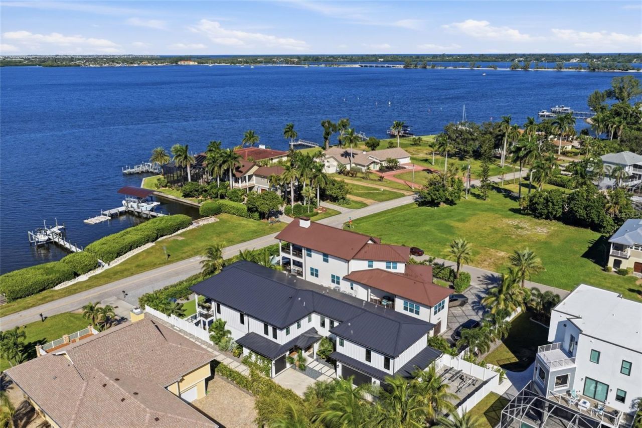1707 Palma Sola Boulevard, Bradenton, FL 34209 Photo
